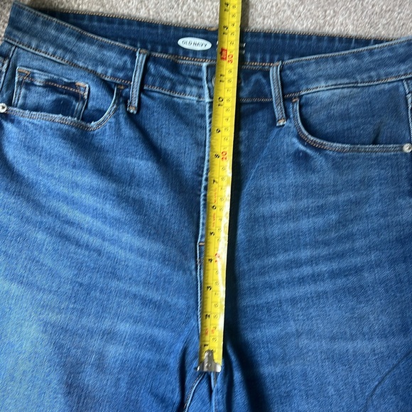 Old Navy Tall 12 High Rise Kicker Bootcut Jeans in medium indigo secret slim - Picture 5 of 10